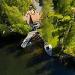 Kesaetie - Lakeside Paradise *