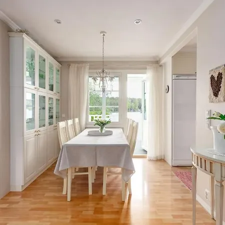 Kesaetie - Lakeside Paradise Nurmijärvi