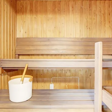 别墅 Kesaetie - Lakeside Paradise