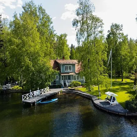 Kesaetie - Lakeside Paradise 别墅