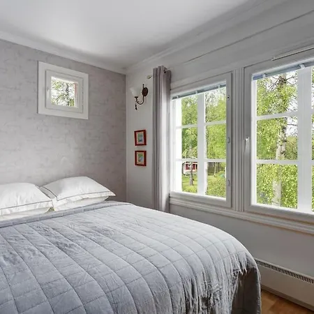 Kesaetie - Lakeside Paradise * Nurmijärvi