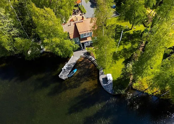 Kesaetie - Lakeside Paradise *