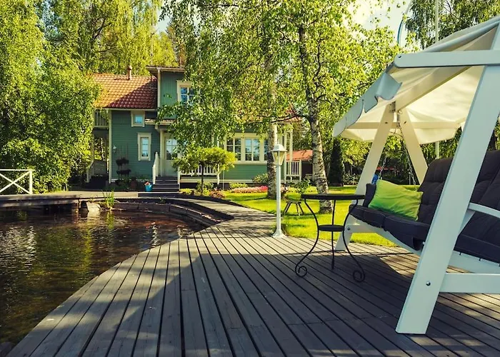 Kesaetie - Lakeside Paradise